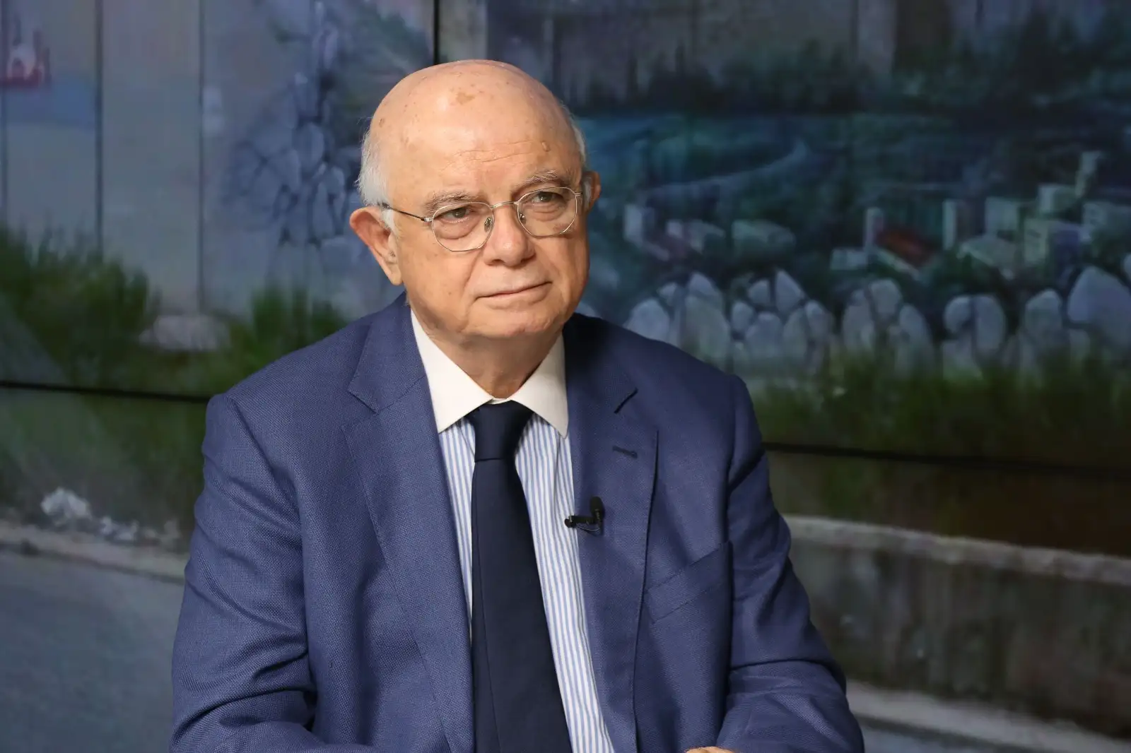 زحمة موفدين في بيروت.. حراك ببركة؟